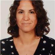 Professora de reforç de les matèries de ciències o repàs en general